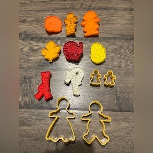 Vintage Hallmark Holiday Cookie Cutters Mixed Lot